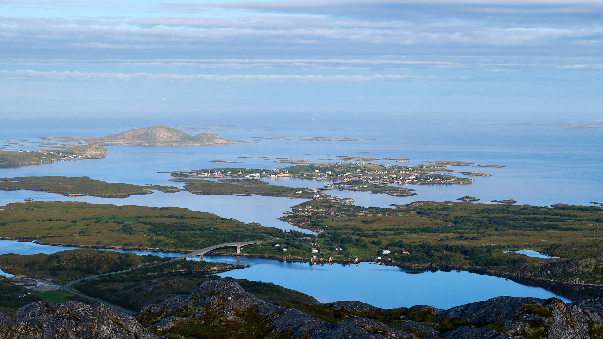 Blick über die Scherenlandschaft vor Dønna - Norwegen - Norway