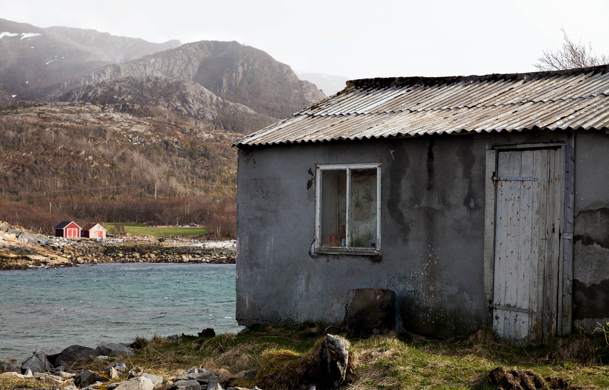 Holmsvågen, Bindal